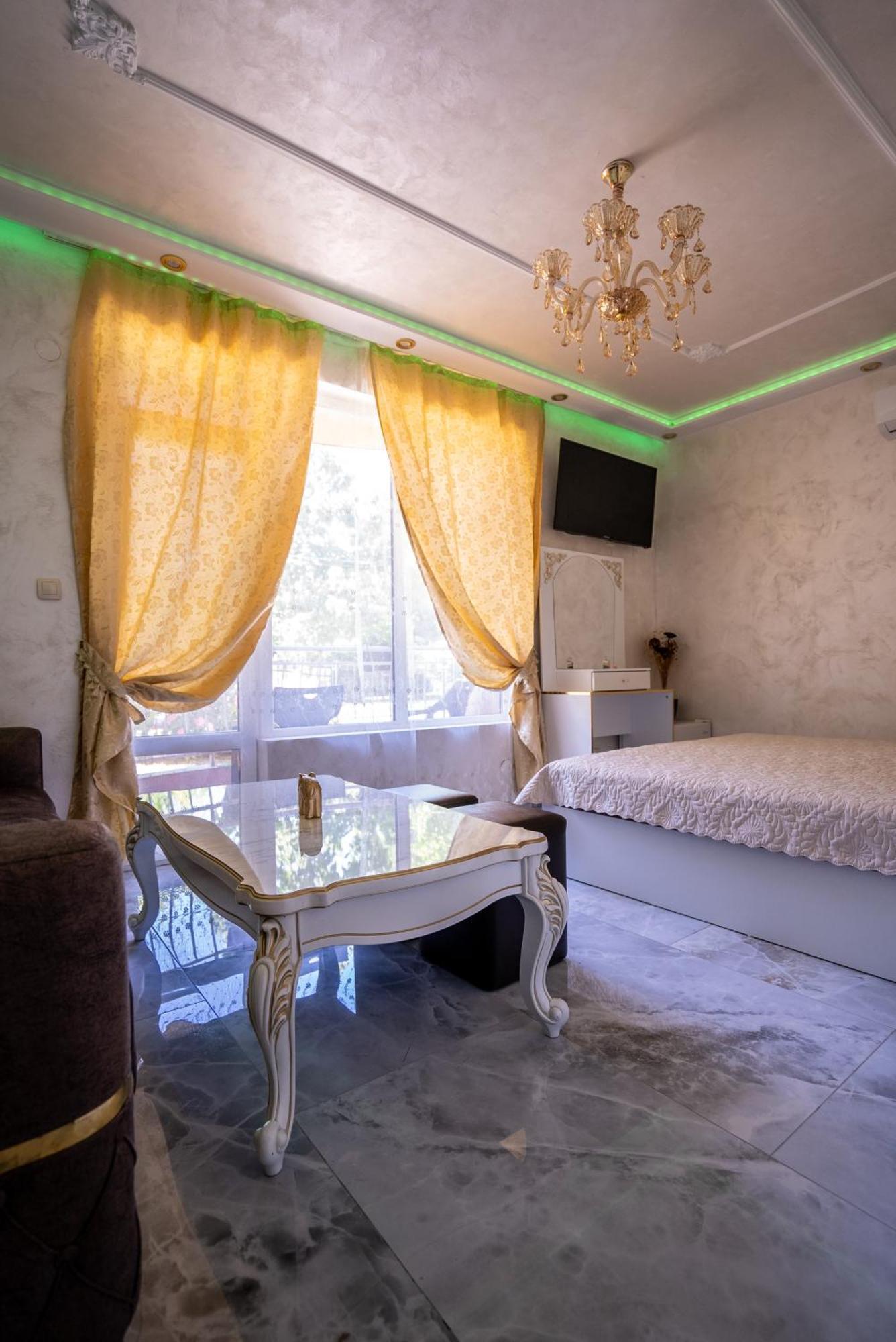 Ar Luxury Apartments Ravda Luaran gambar
