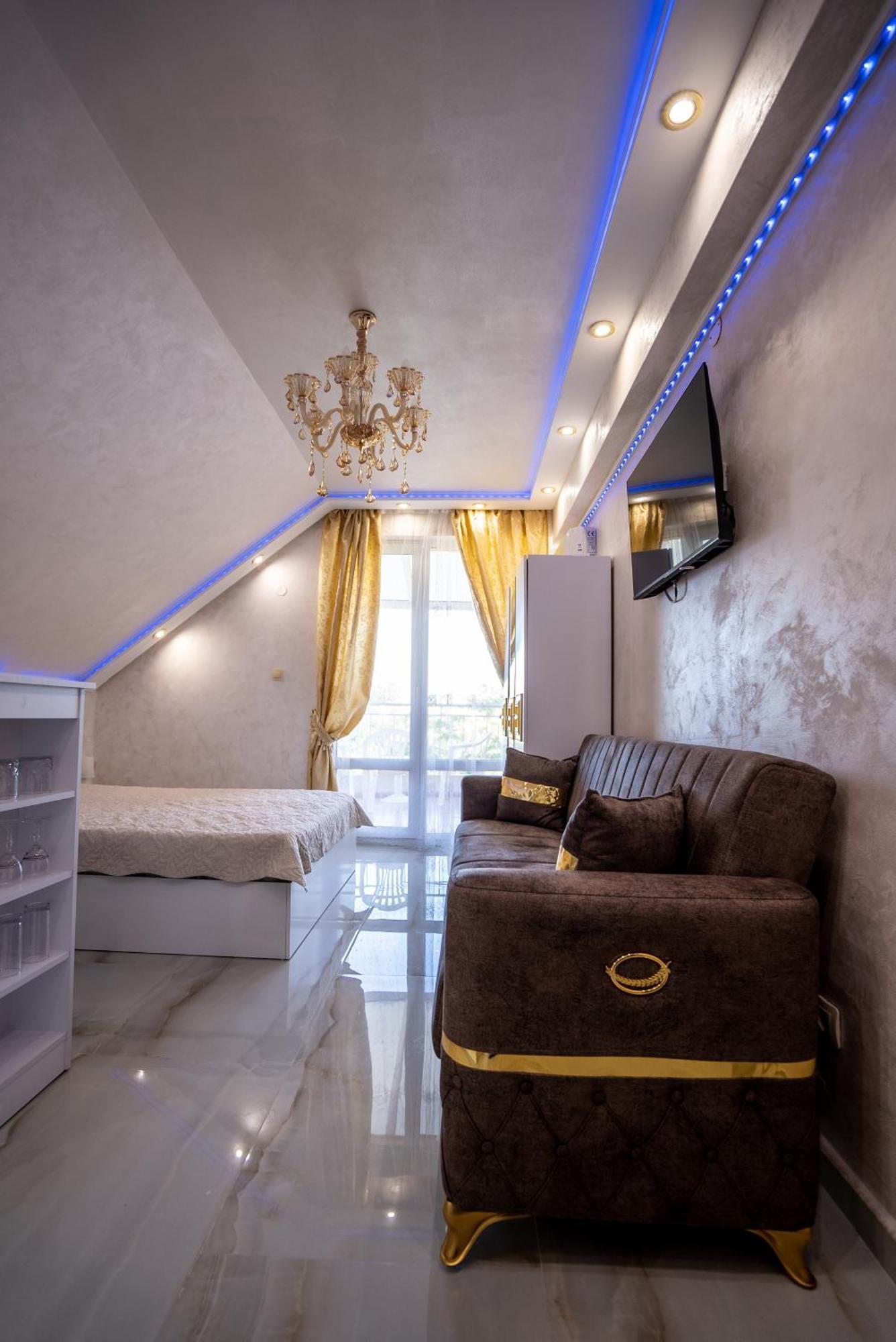 Ar Luxury Apartments Ravda Luaran gambar