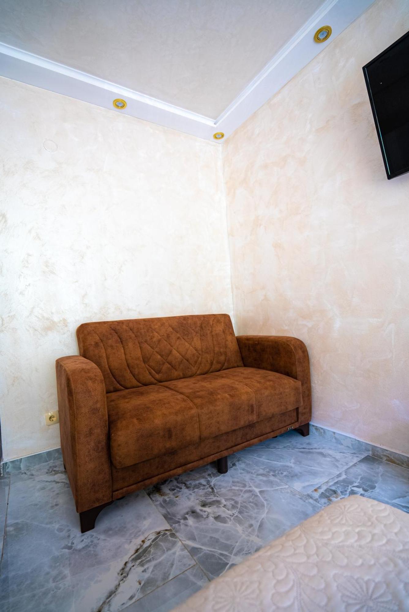 Ar Luxury Apartments Ravda Luaran gambar